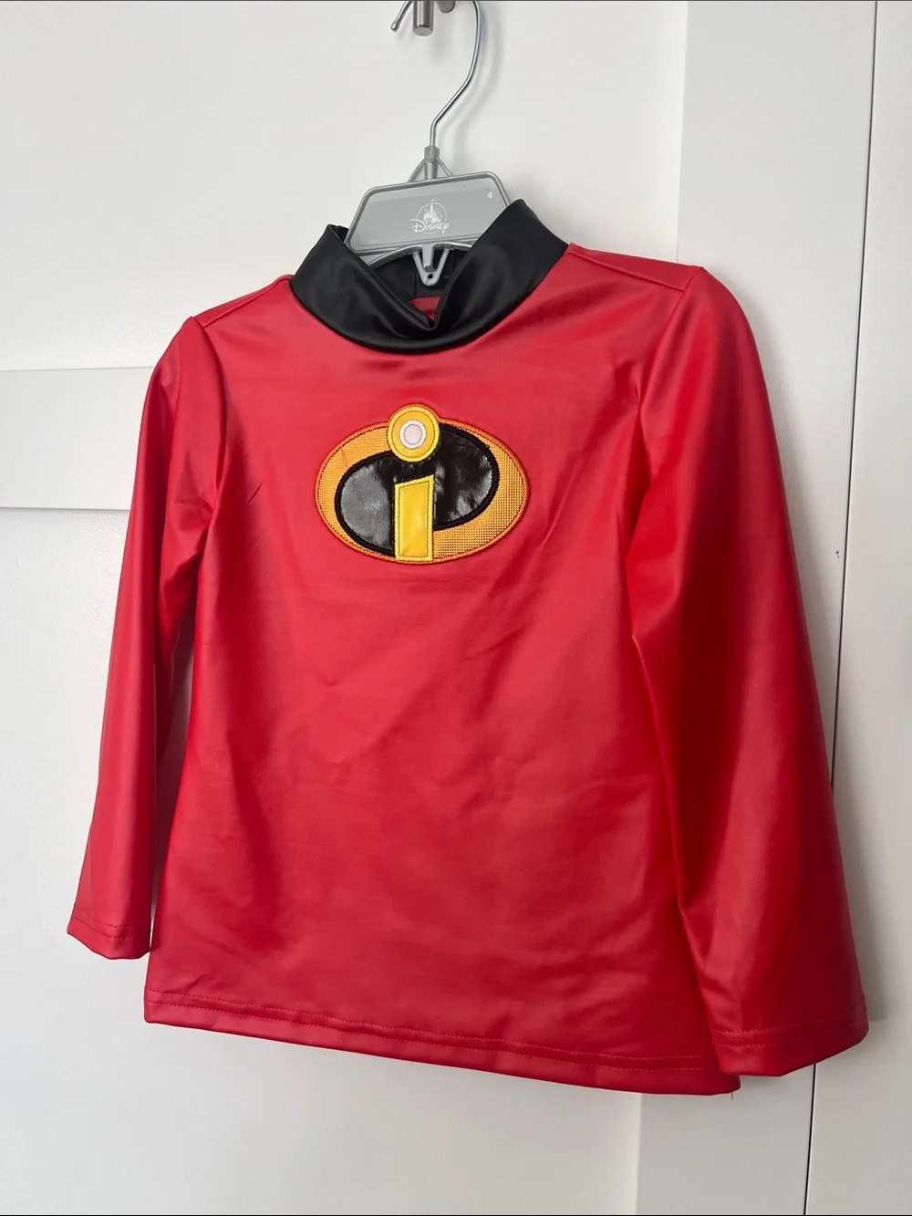 Disney Red and Black Kids Superhero Costume with Incredibles Emblem - Picture 2 of 4